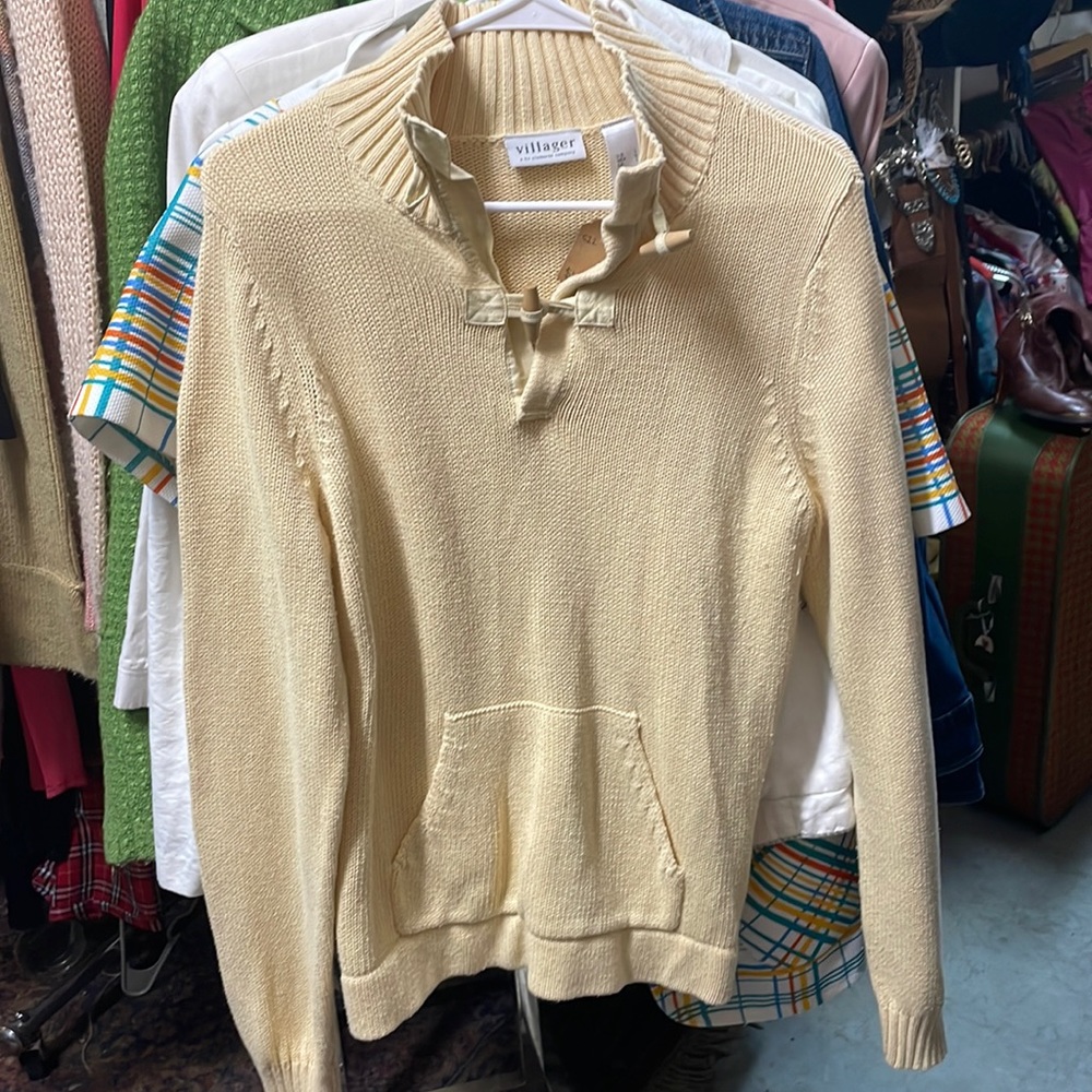 Liz Claiborne Sweater